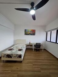 Blk 137 Eunos Spring (Bedok), HDB Executive #575427171